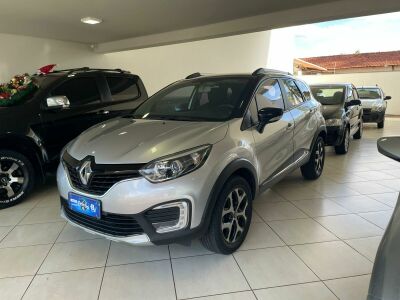 Imagem do veículo  RENAULT CAPTUR LIFE 1.6